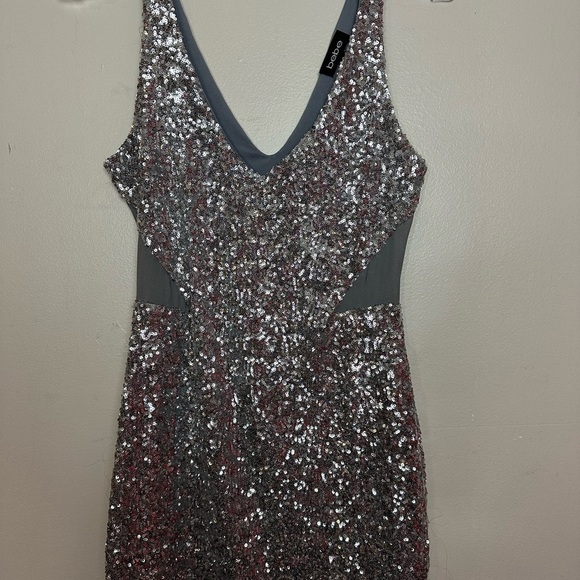 Bebe Silver Sequin Bodycon Sleeveless Mini Dress with Mesh Cutouts - Picture 11 of 14